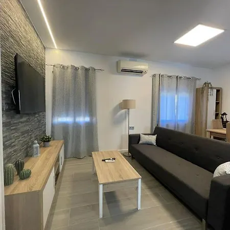 Apartment Family Flat Close To The Centre-v-estrell *