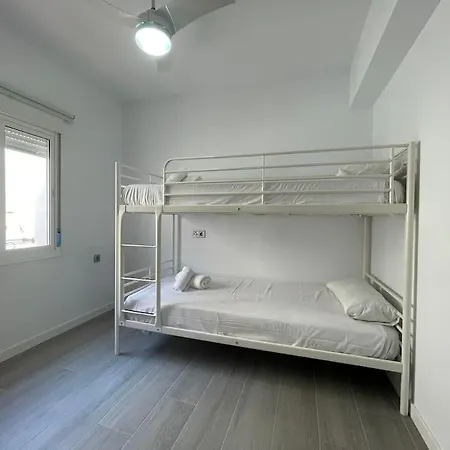Family Flat Close To The Centre-v-estrell *