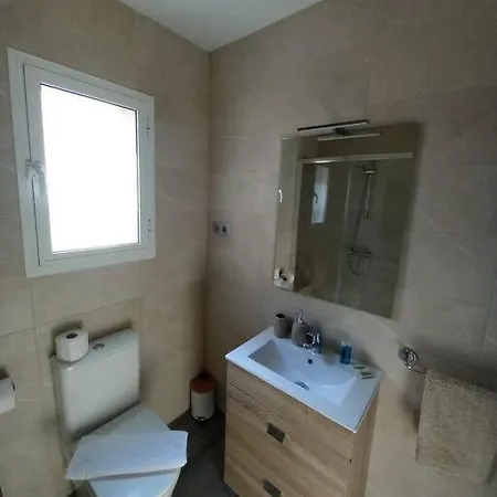 Family Flat Close To The Centre-v-estrell Apartment